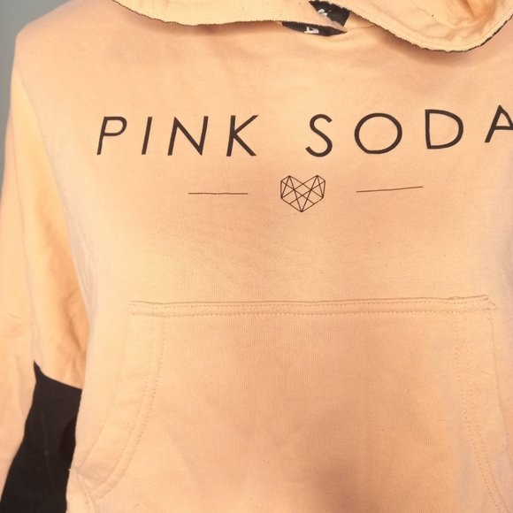 Pink Soda activewear cropped hoodie, front pockets (Size 8) - Picture 4 of 7